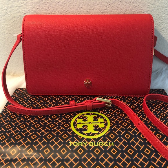 Tory Burch - Picture 1 of 8